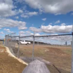 Single fence top spikes