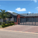 Driveway sliding gate with Centurion Systems Smart D6 gate motor automation