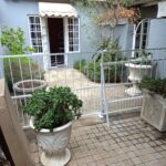 Custom patio sliding gate