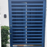 Front entrance ssecurity swing gate