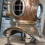 Diving helmet stand in use